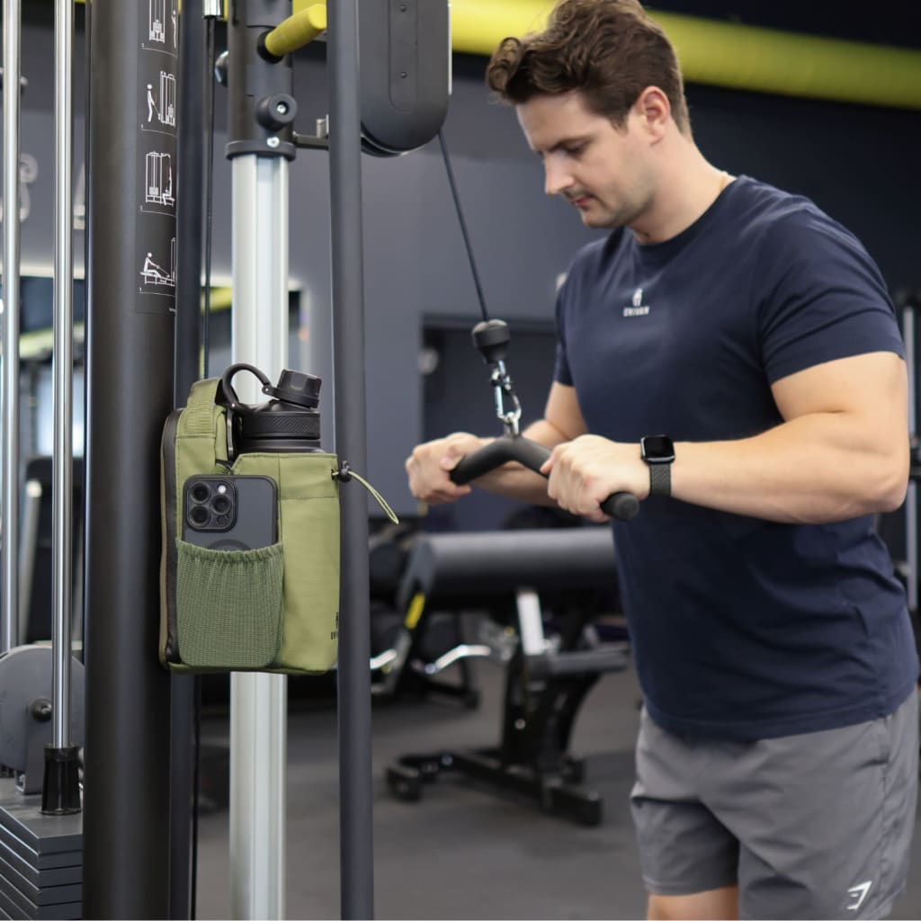 Enivan Green Magnetic Gym Bag with Bottle Holder - Water-Repellent & Ultra-Lightweight
