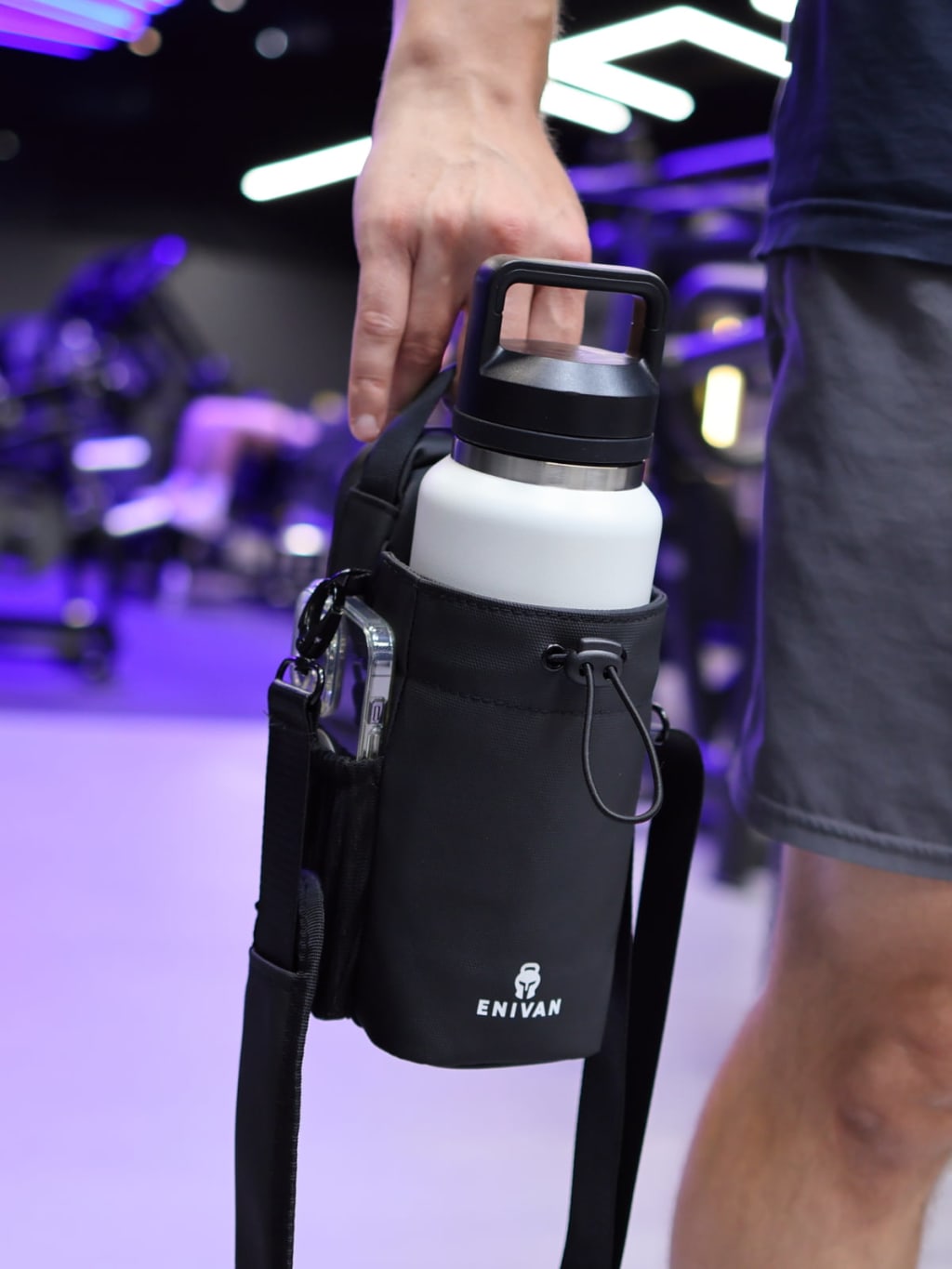 Enivan Black Magnetic Gym Bag with Bottle Holder - Water-Repellent & Ultra-Lightweight